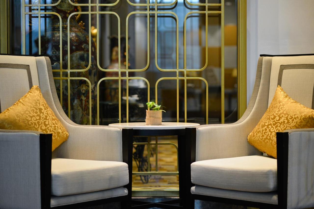 Miracle Grand Convention Hotel Bangkok Bagian luar foto
